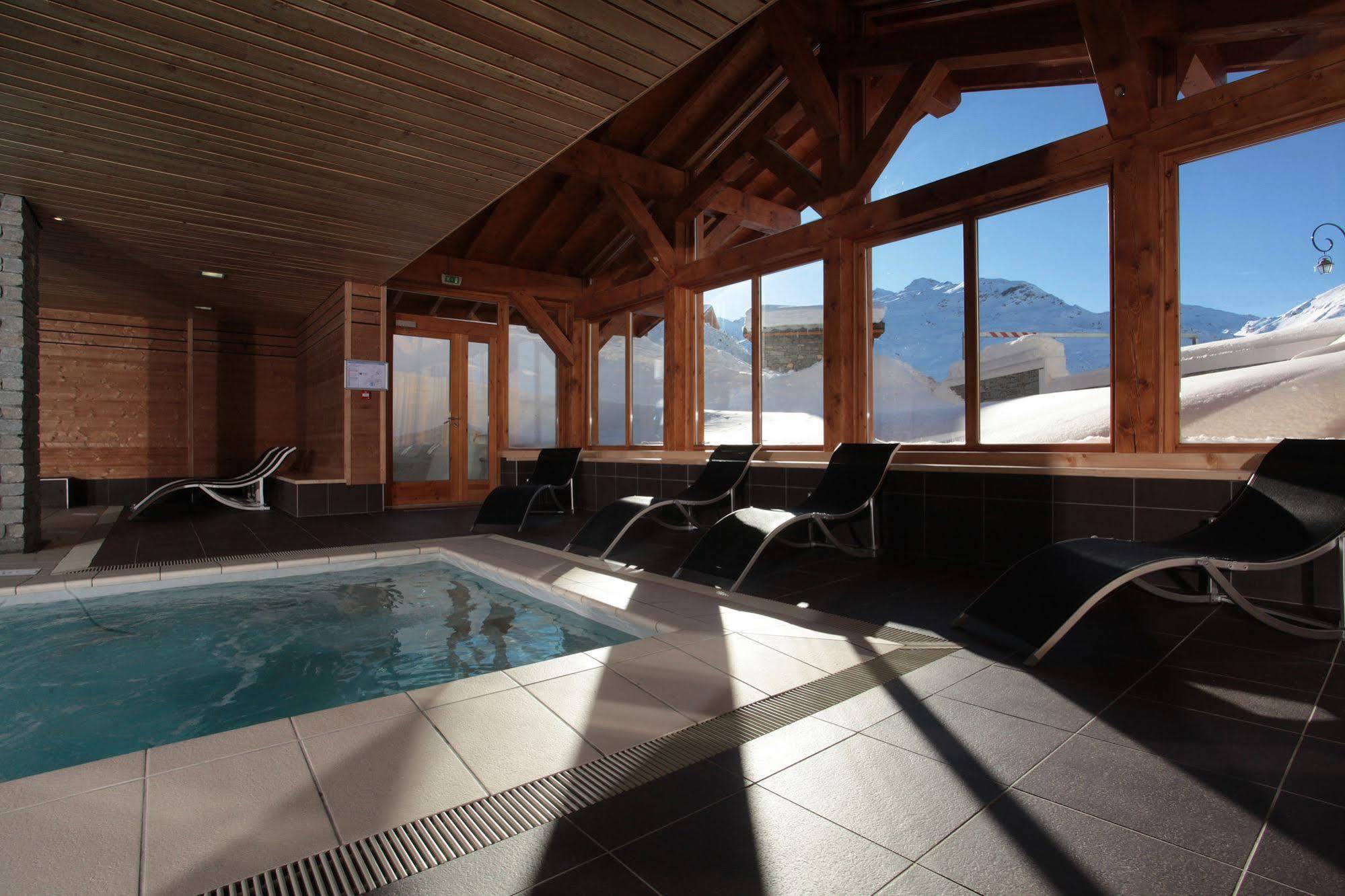 Le Chalet Du Mont Vallon Spa Resort Les Menuires Exterior photo