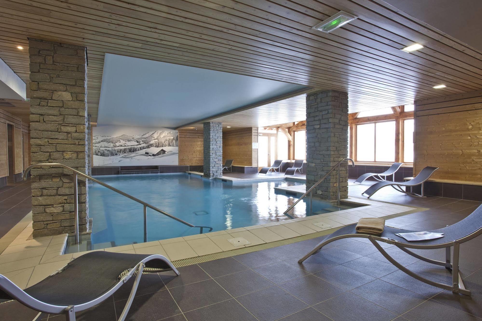Le Chalet Du Mont Vallon Spa Resort Les Menuires Exterior photo